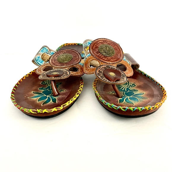 Elite By Corgys Antiqua Hand Tooled Color Sandals Size 9 - Picture 3 of 10